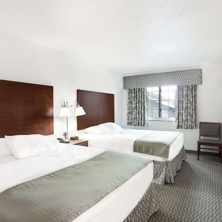 Days Inn By Wyndham Carroll Exterior foto