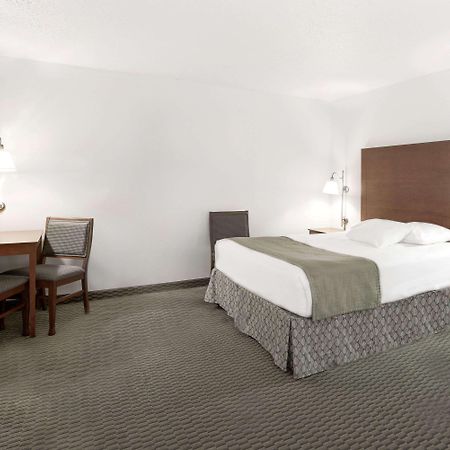 Days Inn By Wyndham Carroll Exterior foto